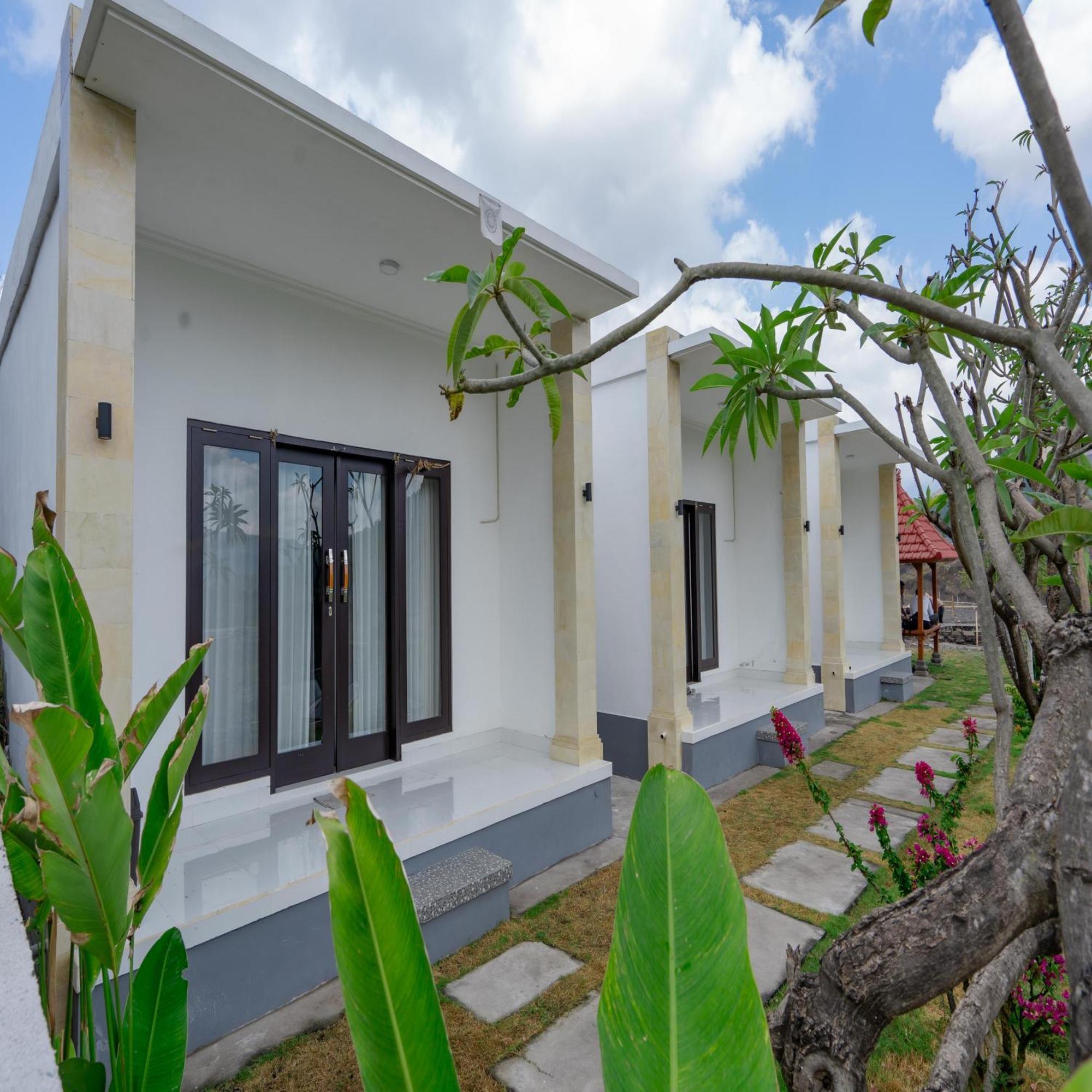 Batur Kencana Villa Mitra Reddoorz Baturaja  Extérieur photo
