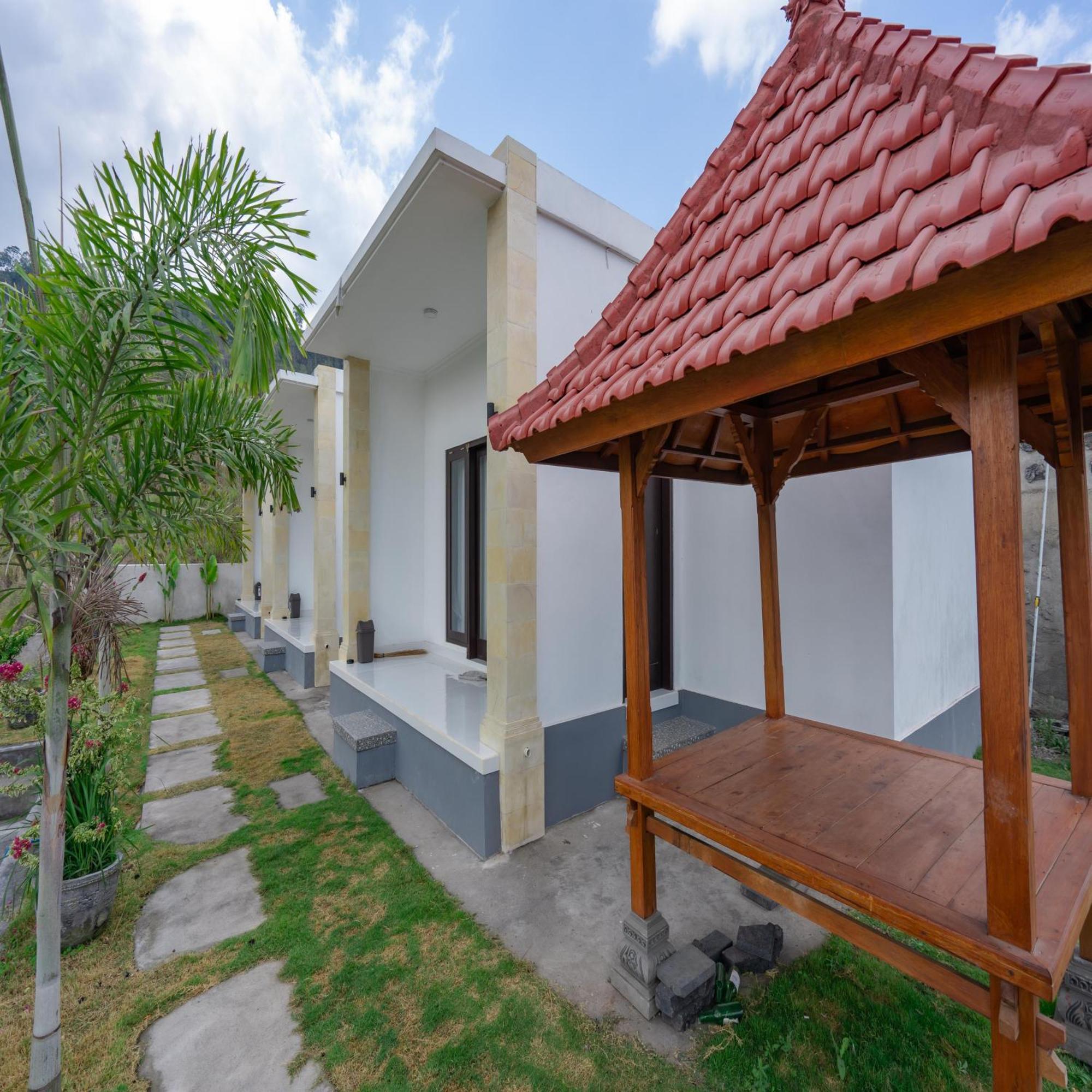 Batur Kencana Villa Mitra Reddoorz Baturaja  Extérieur photo