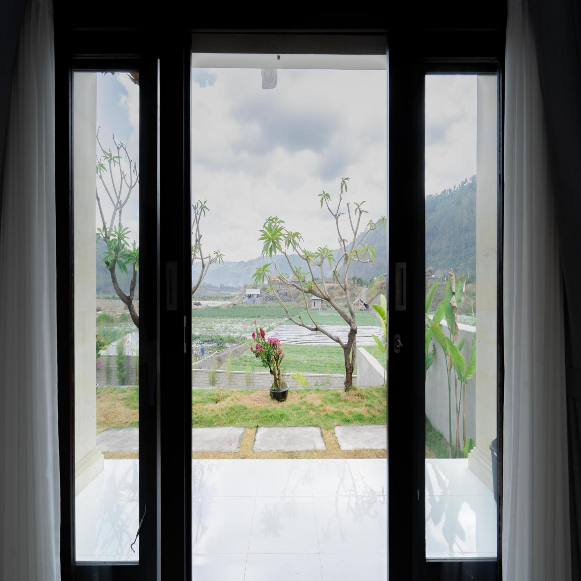 Batur Kencana Villa Mitra Reddoorz Baturaja  Extérieur photo